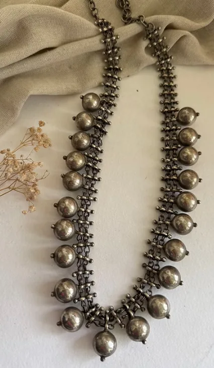 Aniketana necklace
